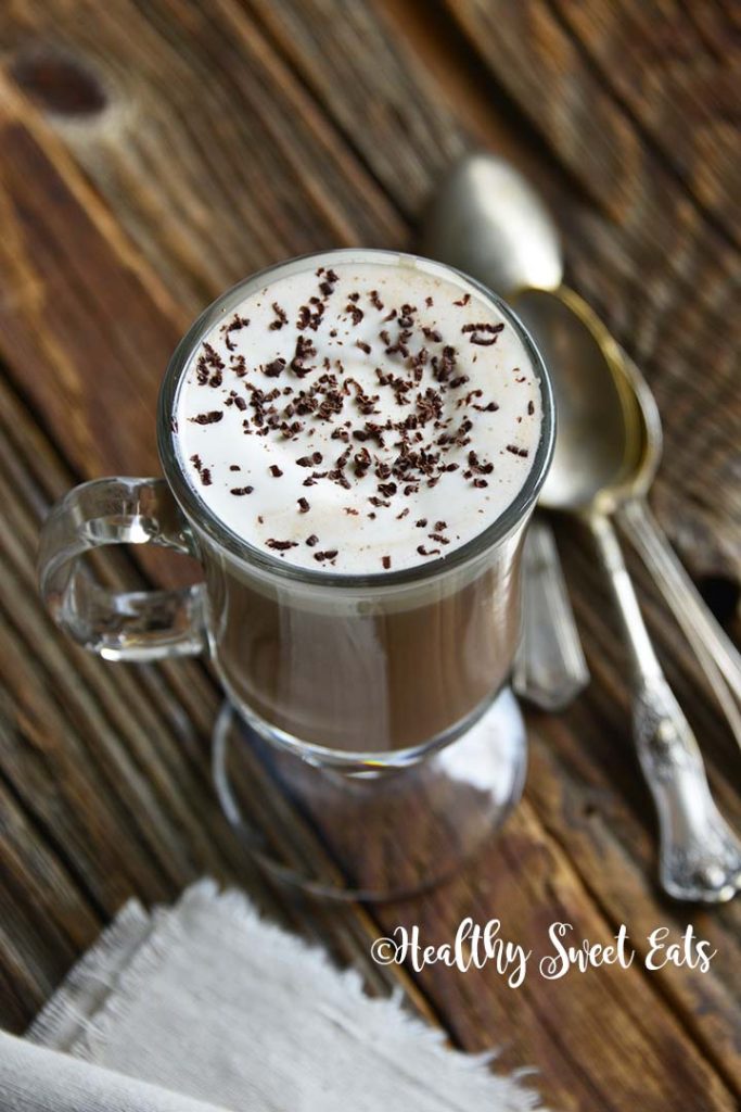 5-Minute-Low-Carb-Hot-Chocolate-Recipe-2