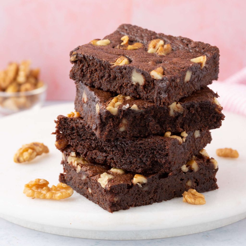 Classic Chocolate Walnut Brownies