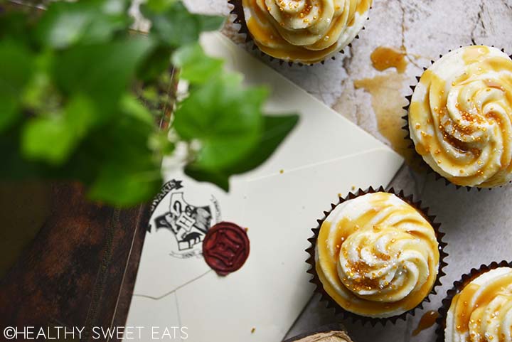 easy keto butterbeer cupcakes